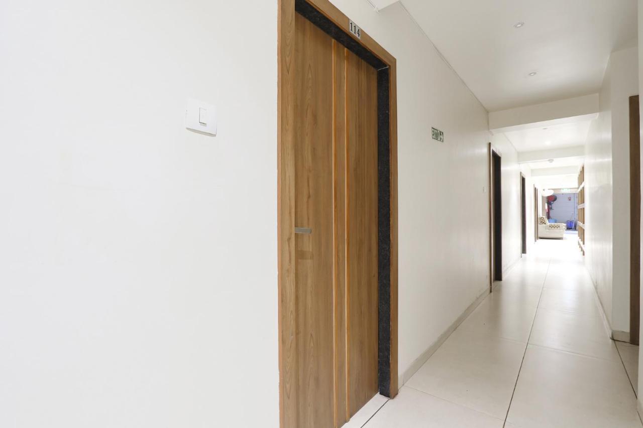 Fabhotel Bharosa Inn Ahmedabad Exterior photo